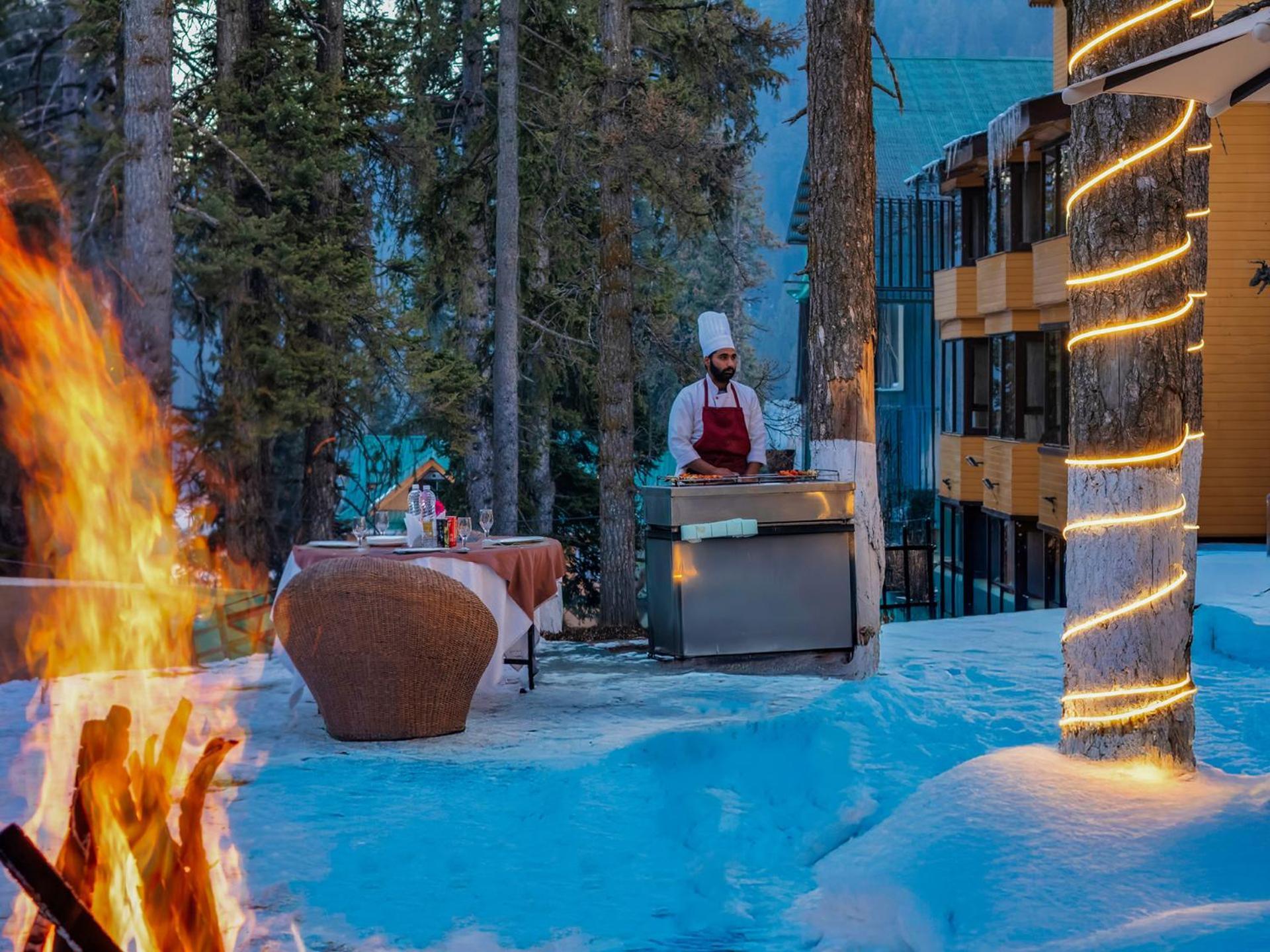 Hotel Pine Spring Gulmarg Dış mekan fotoğraf