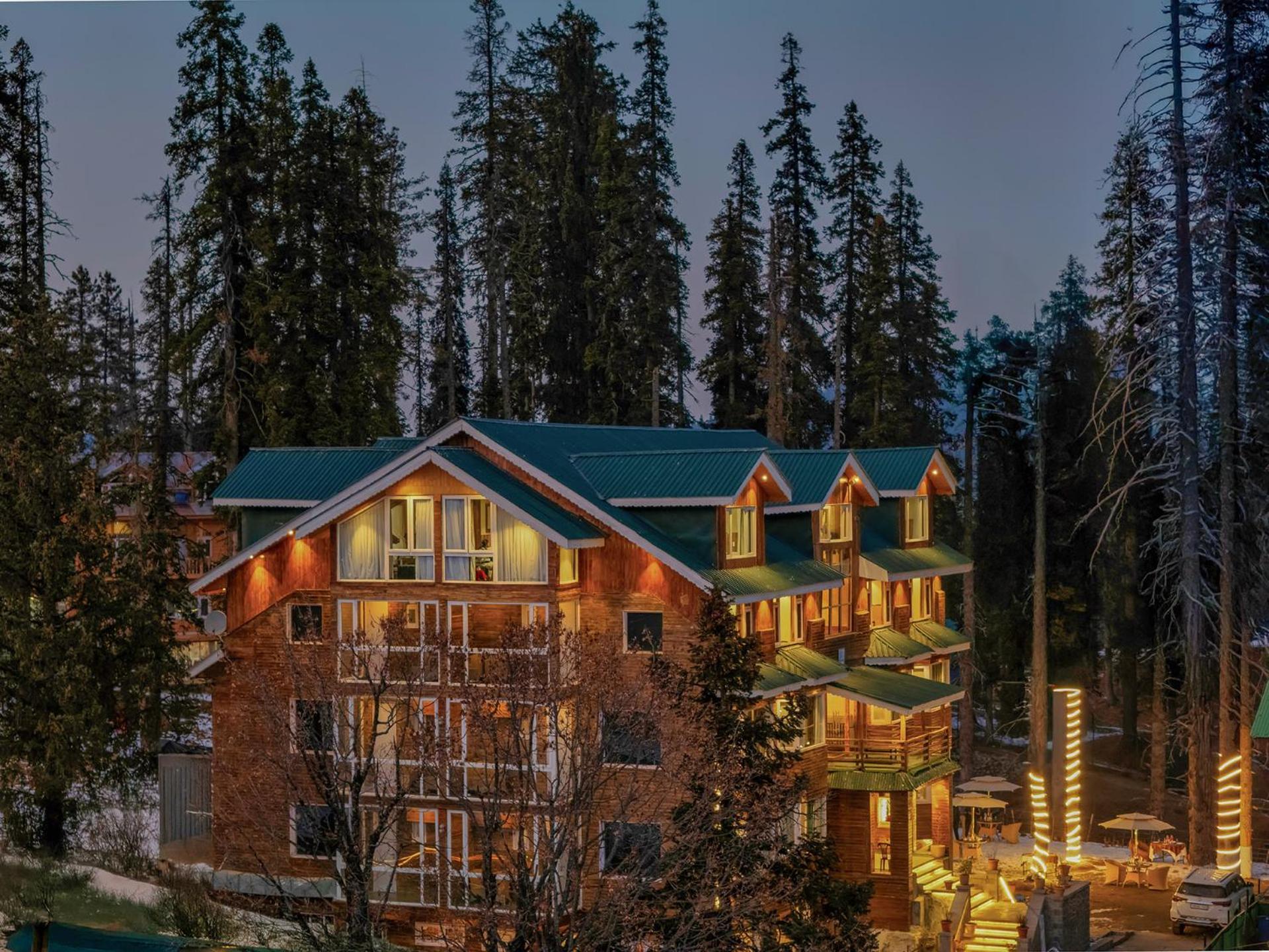Hotel Pine Spring Gulmarg Dış mekan fotoğraf