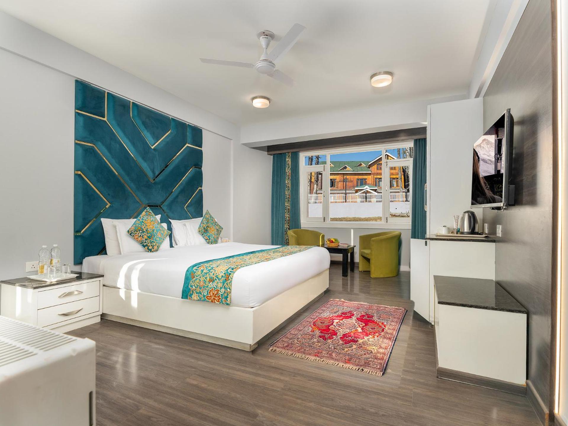 Hotel Pine Spring Gulmarg Dış mekan fotoğraf