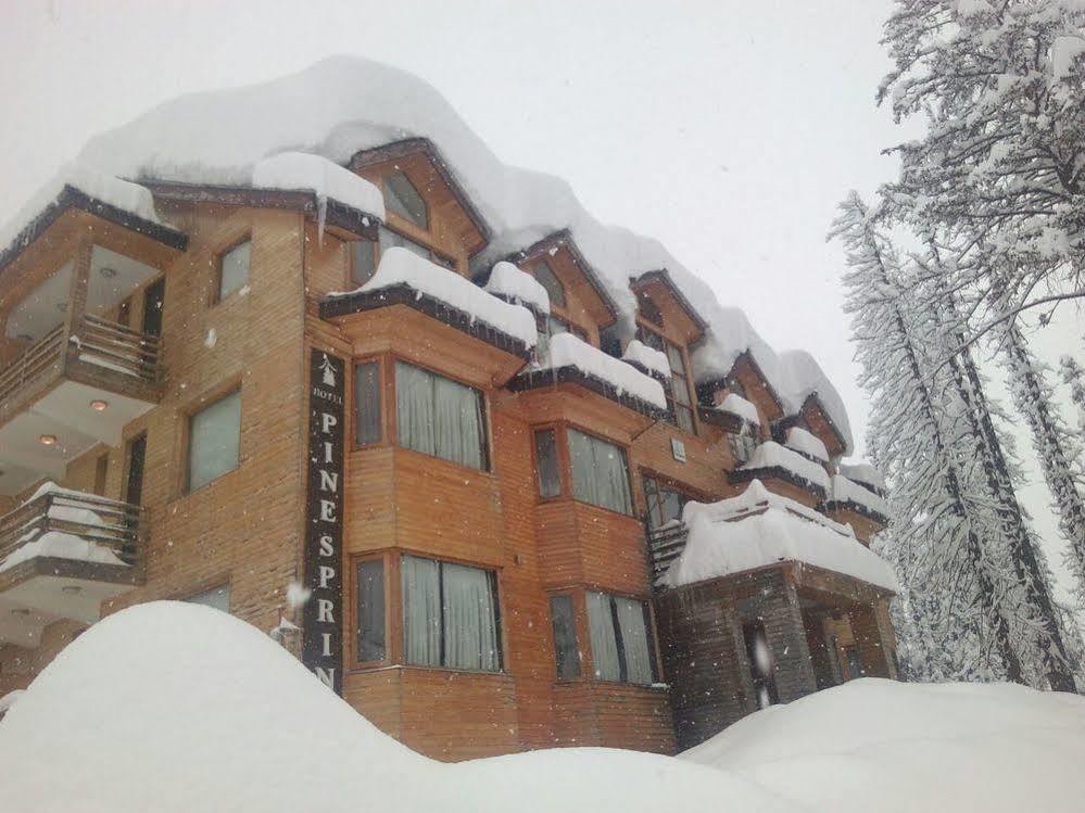 Hotel Pine Spring Gulmarg Dış mekan fotoğraf