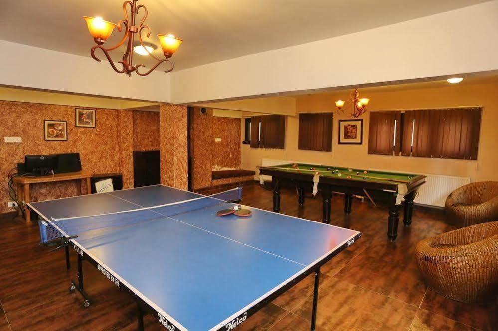 Hotel Pine Spring Gulmarg Dış mekan fotoğraf